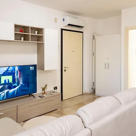 Appartement Charming Two Bedroom *