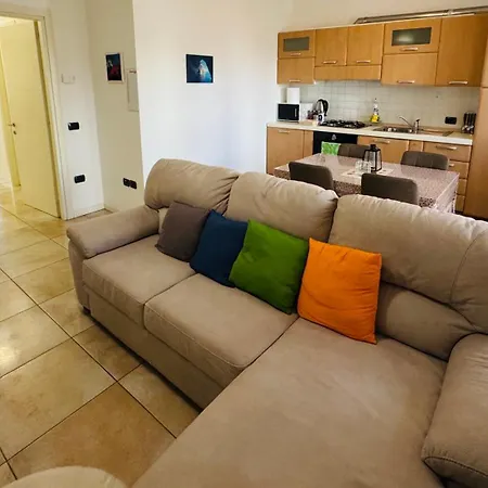 Apartment Charming Two Bedroom Venice