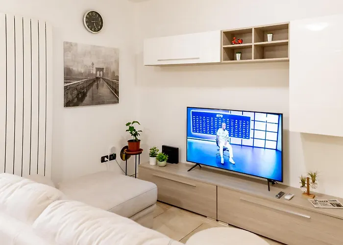 아파트 Charming Two Bedroom Private 메스트레