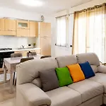 Charming Two Bedroom Private Lejlighed *