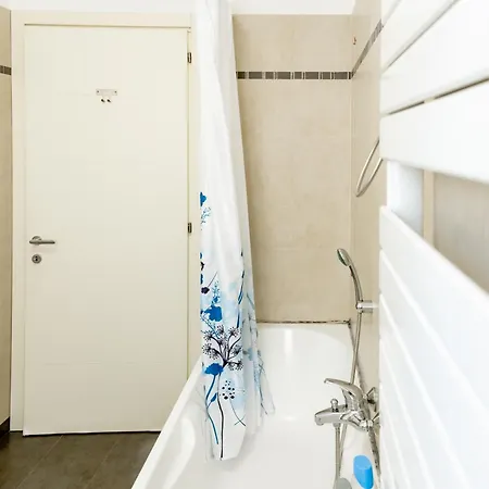 公寓 Charming Two Bedroom Private *